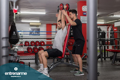 Entrenador personal Entrenadores personales en Barcelona - FitnessLab 8 Entrenador personal Entrenadores personales en Barcelona - FitnessLab