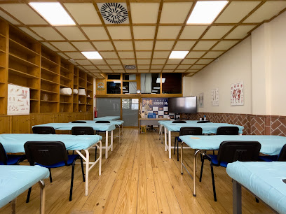 Escuela de masajistas Instituto Kiros Málaga