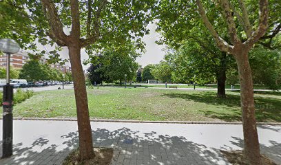 Gimnasio barrio de San Cristóbal de Vitoria-Gasteiz