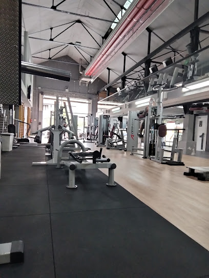 Gimnasio Centro Deportivo Zem Castro Urdiales - Castro-Urdiales