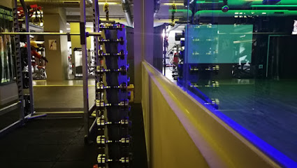 Gimnasio Estrato Fitness & Weightlifting - Madrid